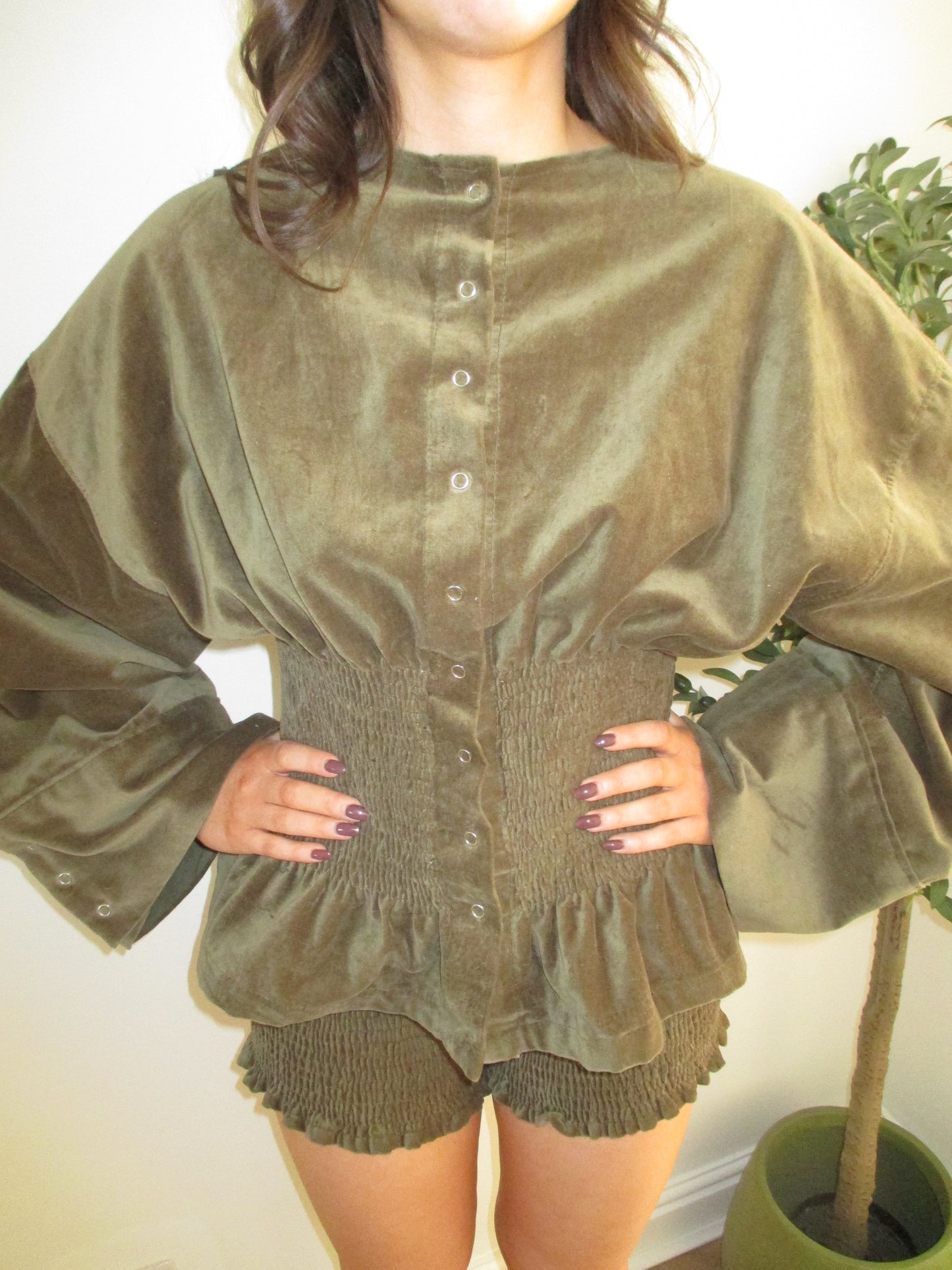 PREORDER Apricity Set in Olive