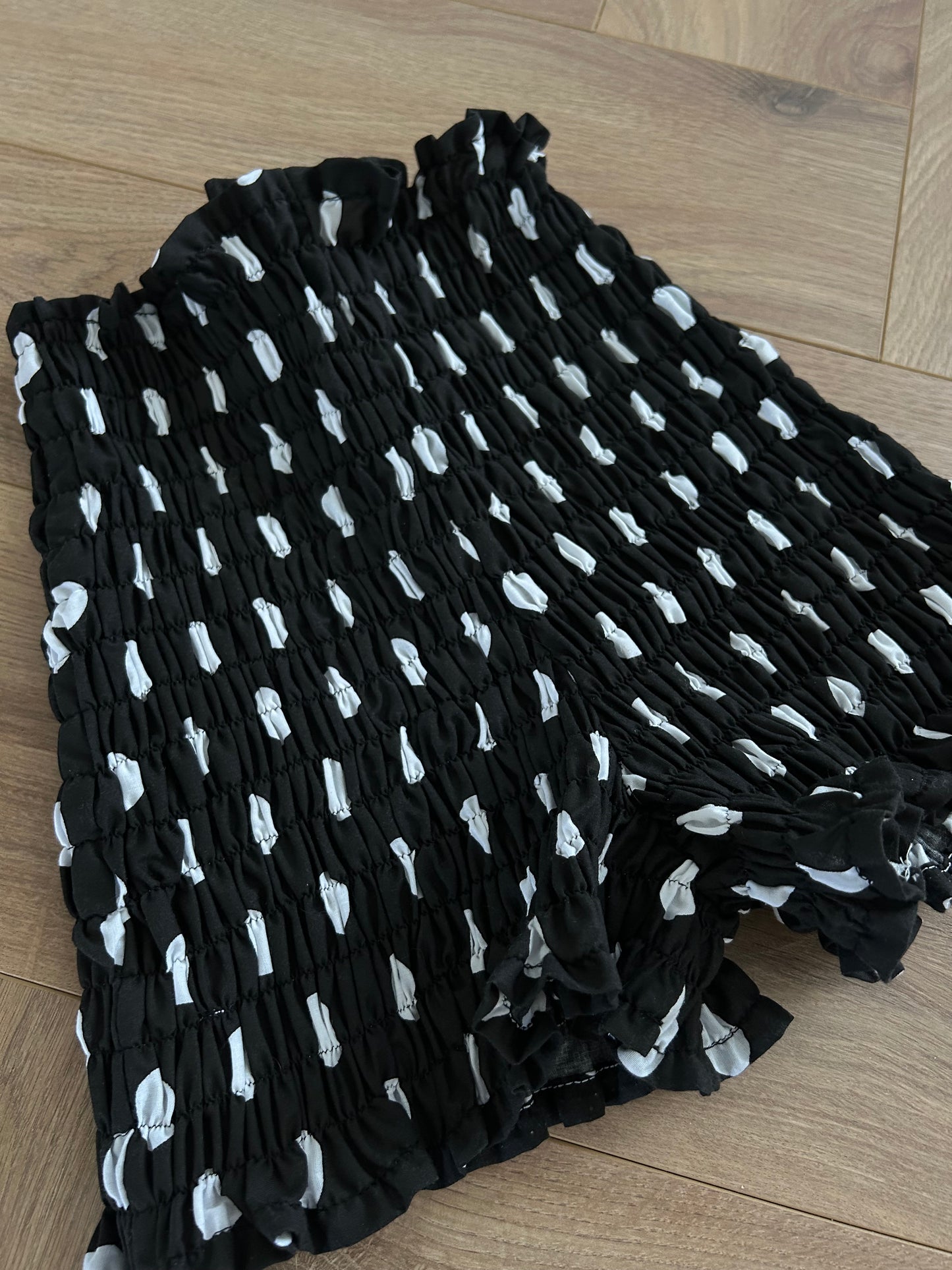 PREORDER Frolic SHORTS in Polka Dot
