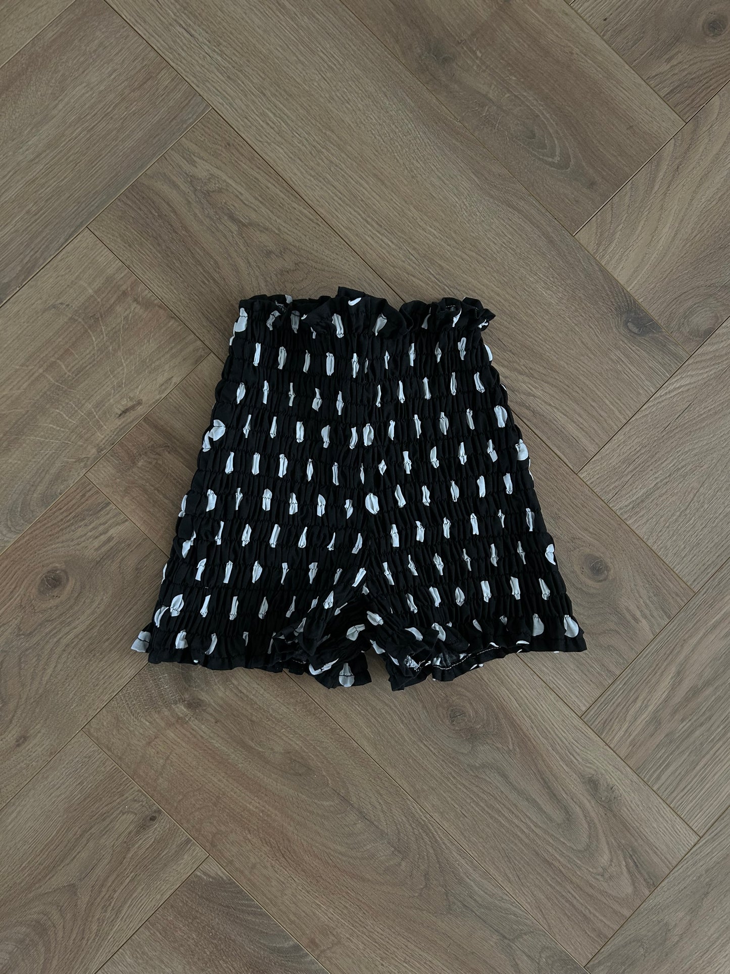 PREORDER Frolic SHORTS in Polka Dot